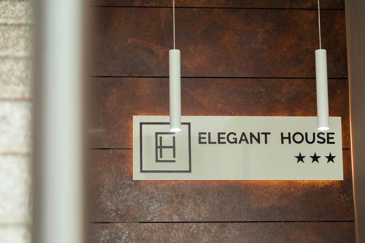 Elegant House Hotel ฟาการาช ภายนอก รูปภาพ
