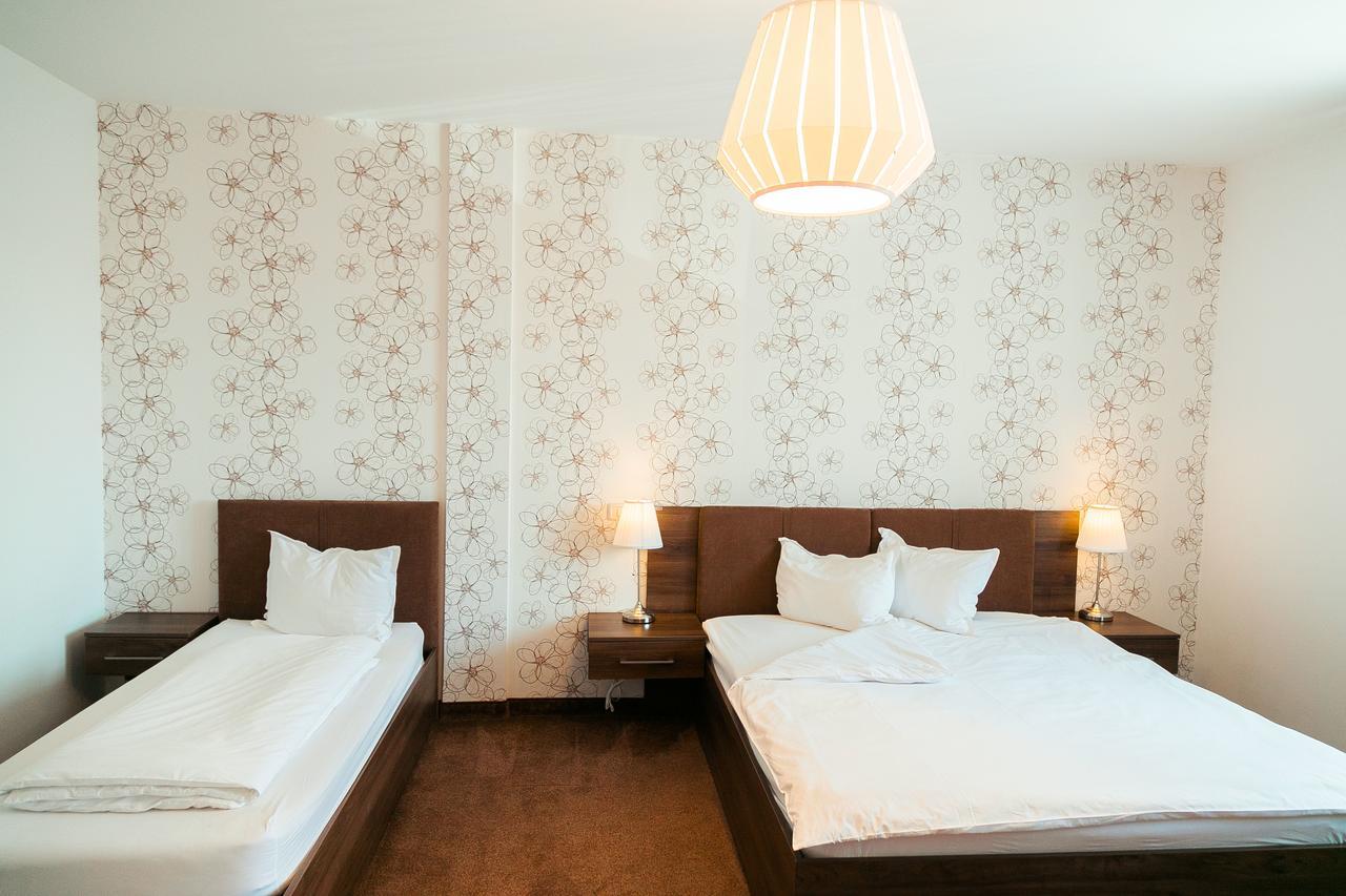 Elegant House Hotel ฟาการาช ภายนอก รูปภาพ